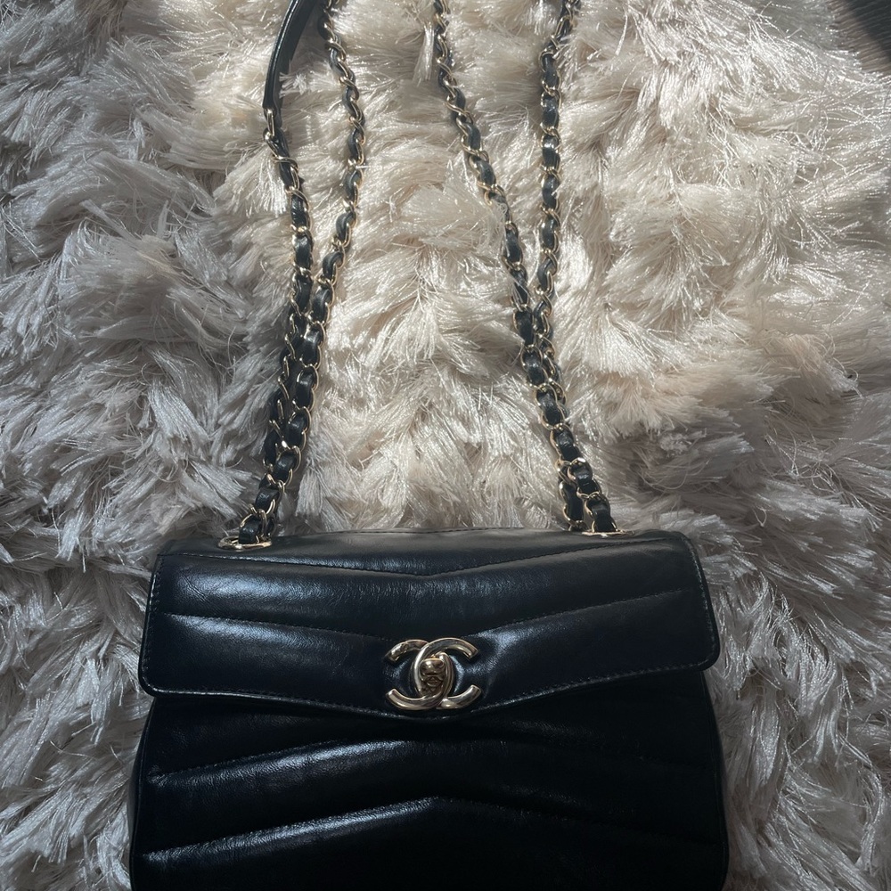 💥SOLD💥Chanel mini - Picture 9 of 10